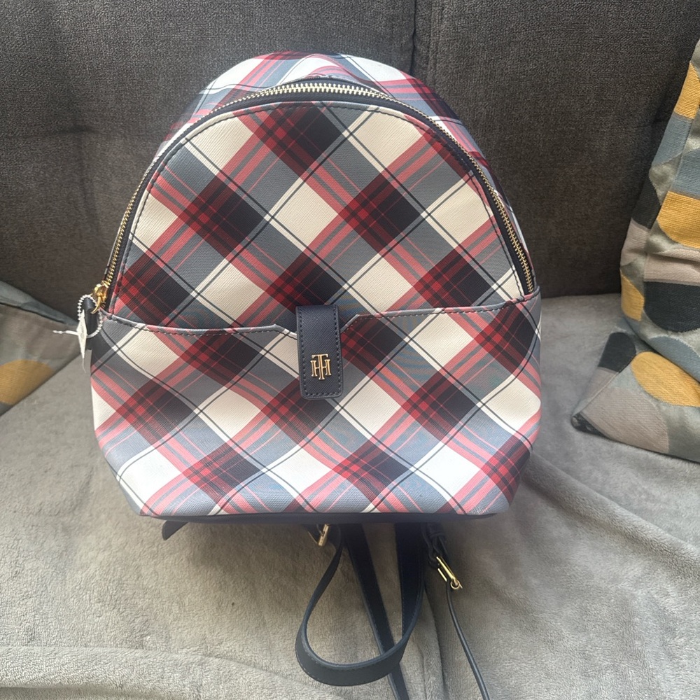 Tommy Hilfiger Bagpack - Picture 3 of 4
